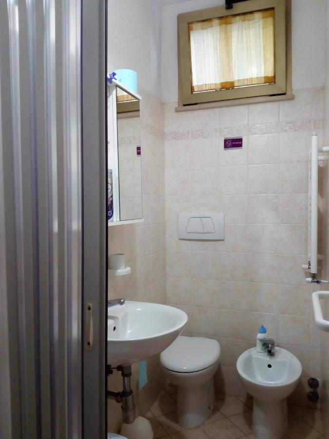 Bed and Breakfast Alfi Beb Le Torri Екстер'єр фото