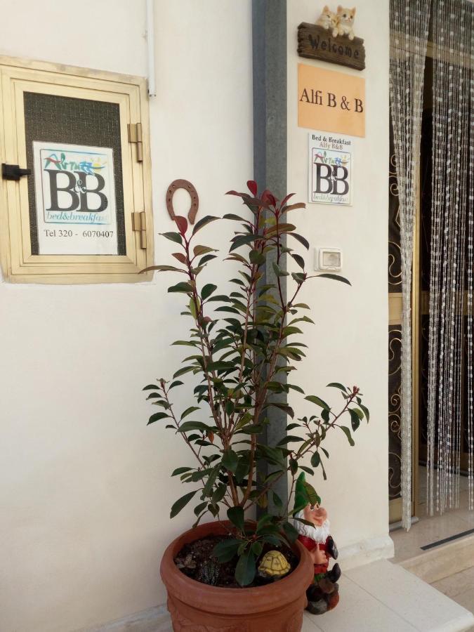 Bed and Breakfast Alfi Beb Le Torri Екстер'єр фото