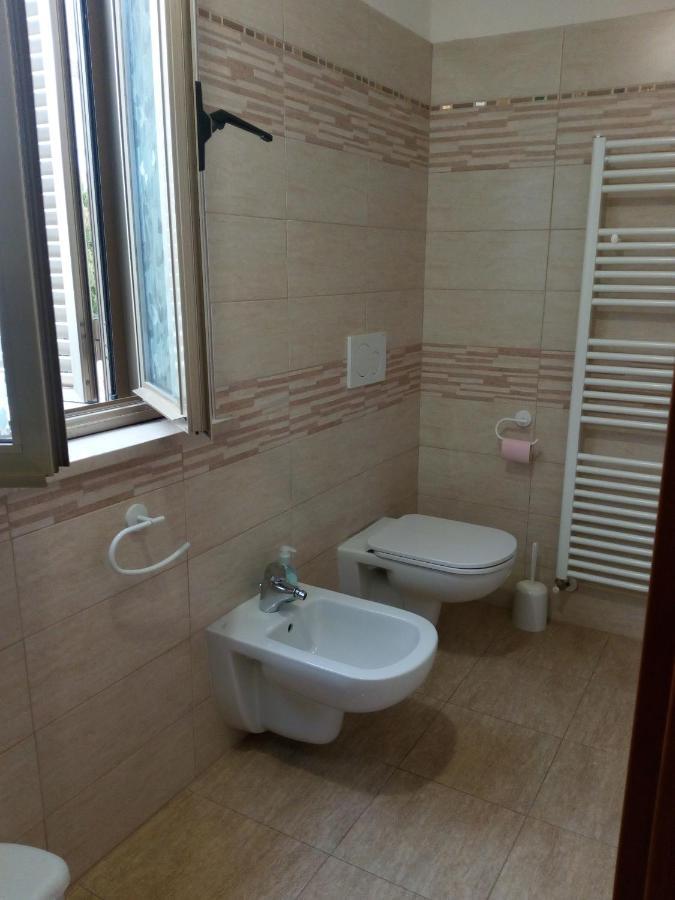 Bed and Breakfast Alfi Beb Le Torri Екстер'єр фото
